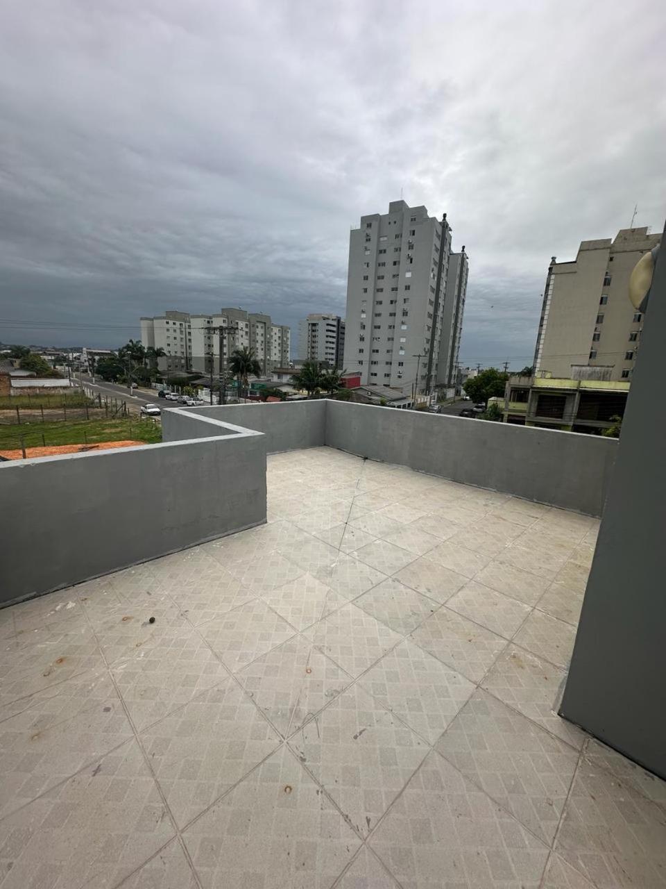 Sobrado Com Terraco E Area De Churrasqueira. Torres Bagian luar foto